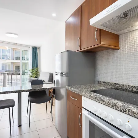 Relax, Sun, Pool & Sea In Daire Puerto de Santiago (Tenerife)