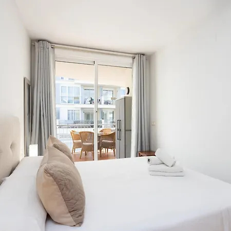 Daire Relax, Sun, Pool & Sea In